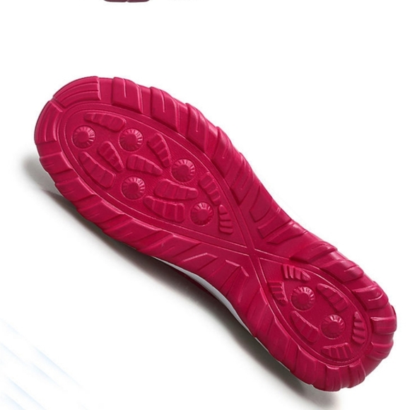 Sneakers - Picture 3 of 5